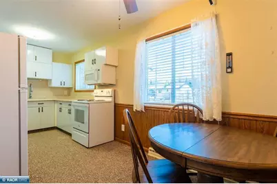 404 Kent Road, Hoyt Lakes, MN 55750 - Photo 2