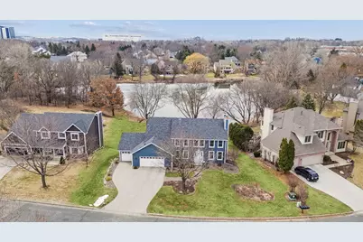 610 Watersedge Terrace, Mendota Heights, MN 55120 - Photo 2