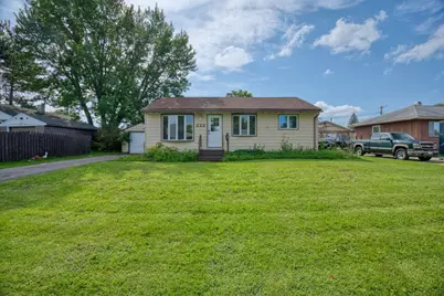 222 Arlington Road, Hoyt Lakes, MN 55750 - Photo 1