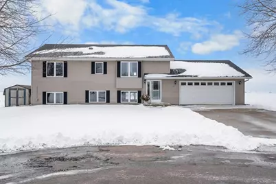 219 Holly Lane, Janesville, MN 56048 - Photo 2