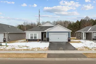 5381 395th St, North Branch, MN 55056 - Photo 4