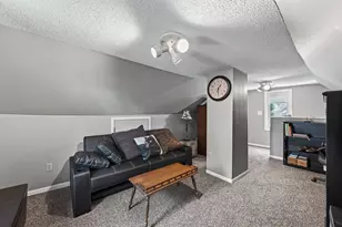 7011 Pleasant View Dr, Mounds View, MN 55112 - Photo 20