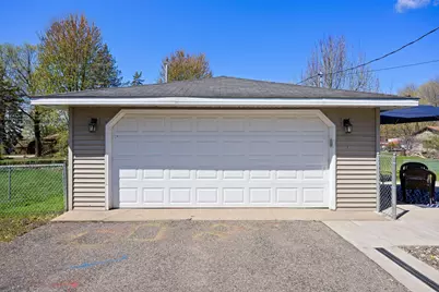5825 Ensign Avenue N, New Hope, MN 55428 - Photo 38