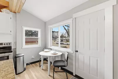 250 W 4th Street, New Richmond, WI 54017 - Photo 8