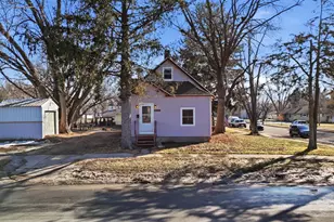 250 W Fourth St, New Richmond, WI 54017 - Photo 40