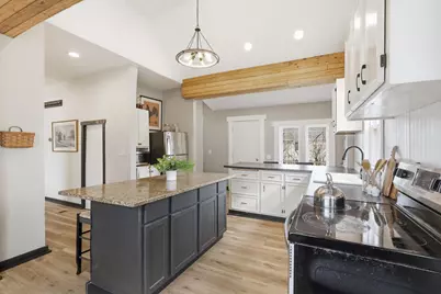 250 W 4th Street, New Richmond, WI 54017 - Photo 4