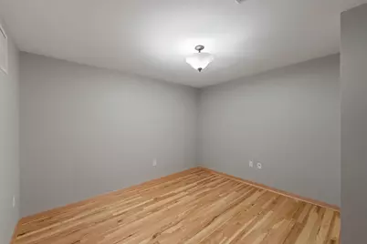 1120 S 2nd Street #813, Minneapolis, MN 55415 - Photo 26