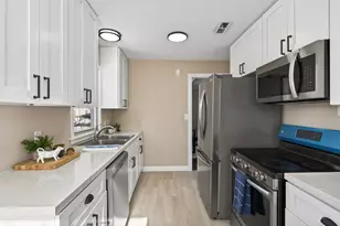 7907 W 25th St, Saint Louis Park, MN 55426 - Photo 12