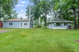 910 E Evergreen St, Isle, MN 56342 - Photo 22