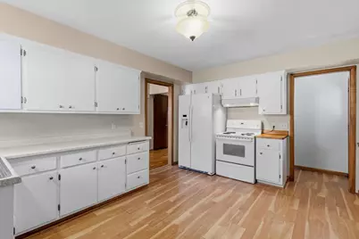 9926 Cottonwood Street NW, Coon Rapids, MN 55448 - Photo 8