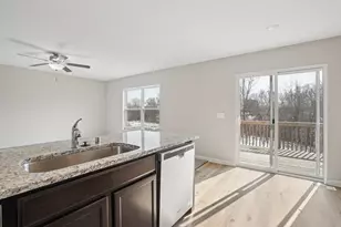 1012 White Tail Ln, Montrose, MN 55363 - Photo 10