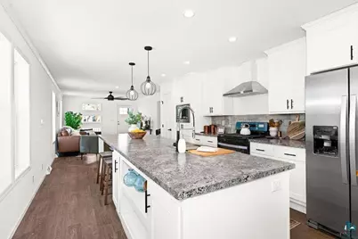 415 Cumming Avenue, Superior, WI 54880 - Photo 8