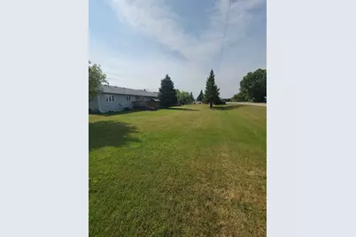 815 6th Avenue NE, Perham, MN 56573 - Photo 4