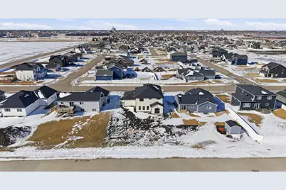 2216 44th Street S, Moorhead, MN 56560 - Photo 6