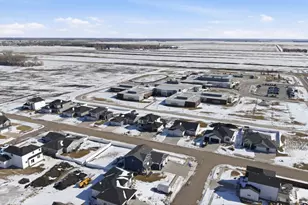 2216 44th St S, Moorhead, MN 56560 - Photo 40