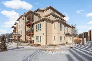 4901 Hawthorne Ct, Edina, MN 55436 - Photo 48