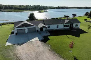 39949 Sunset Shrs Rd SE, Erskine, MN 56535 - Photo 1