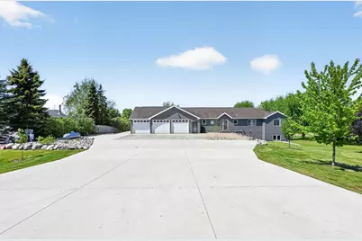 15886 Svend Lane NW, Evansville, MN 56326 - Photo 4