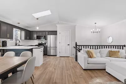 13630 87th Avenue N, Maple Grove, MN 55369 - Photo 6