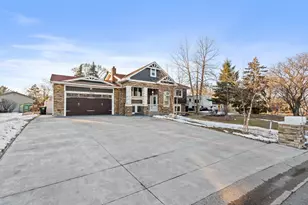 11840 Narcissus St NW, Coon Rapids, MN 55433 - Photo 16