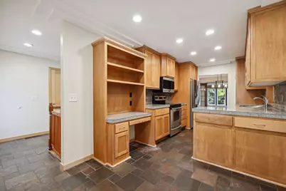 6802 Cottonwood Lane N, Maple Grove, MN 55369 - Photo 18