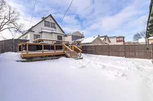 857 Cottage Ave E, Saint Paul, MN 55106 - Photo 16