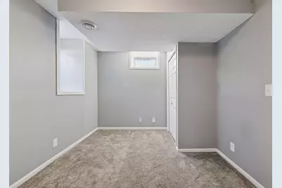 15615 2nd Avenue N, Plymouth, MN 55447 - Photo 32