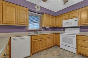 32814 Spunk Tree Cir, Avon, MN 56310 - Photo 6