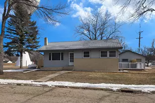 206 14th St N, Wheaton, MN 56296 - Photo 1