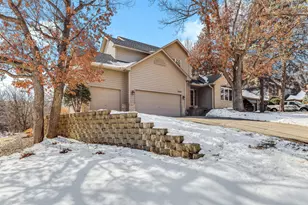 13037 Hialeah Path, Apple Valley, MN 55124 - Photo 2