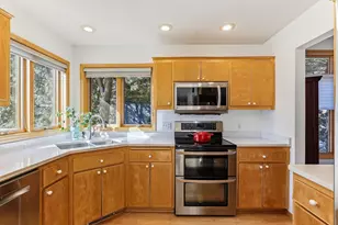 13037 Hialeah Path, Apple Valley, MN 55124 - Photo 12