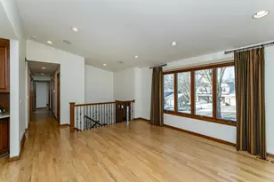 1504 20th Ave NE, Rochester, MN 55906 - Photo 4