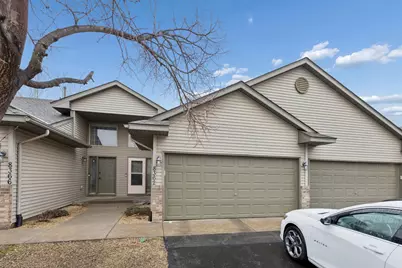 8362 Parkview Avenue NE, Otsego, MN 55330 - Photo 2