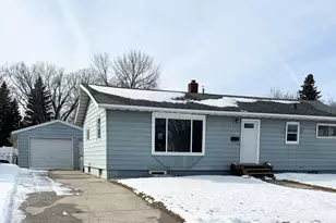 2311 8th St S, Moorhead, MN 56560 - Photo 1