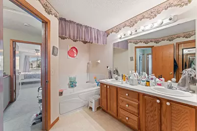 2196 Flamingo Drive, Shakopee, MN 55379 - Photo 16