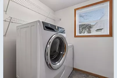 1658 Oakbrooke Circle, Eagan, MN 55122 - Photo 26