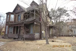 948 18th Ave NE, Minneapolis, MN 55418 - Photo 2