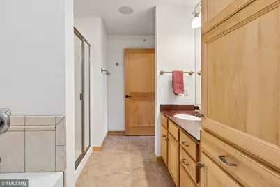 1215 N Lakeshore Drive #307, Lake City, MN 55041 - Photo 18