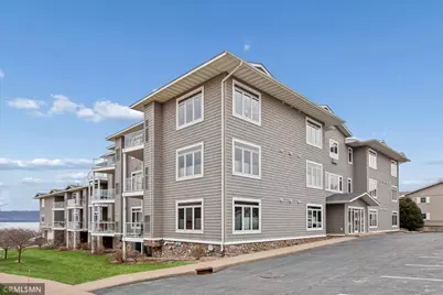 1215 N Lakeshore Drive #307, Lake City, MN 55041 - Photo 2