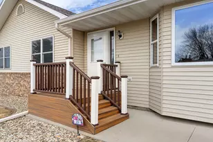 19 13th St NE, Kasson, MN 55944 - Photo 2