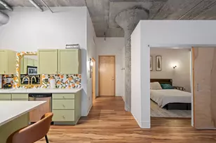 521 S 7th St, Minneapolis, MN 55415 - Photo 14