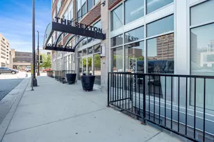 521 S 7th St, Minneapolis, MN 55415 - Photo 34