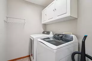 2147 St Johns Alcove, Woodbury, MN 55129 - Photo 34