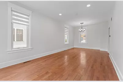 621 6th Street SW, Rochester, MN 55902 - Photo 4