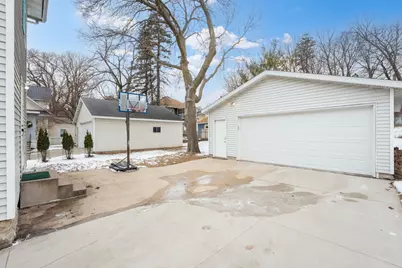 621 6th Street SW, Rochester, MN 55902 - Photo 32