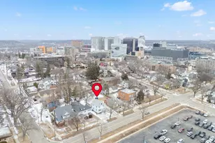 621 6th St SW, Rochester, MN 55902 - Photo 38