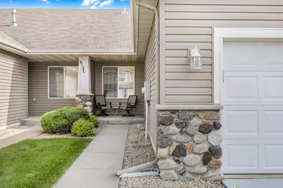 10450 64th Way NE, Albertville, MN 55301 - Photo 2