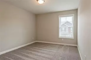 10888 Fountain Pl N, Maple Grove, MN 55369 - Photo 4