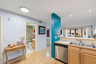 48 Groveland Terrace #B103, Minneapolis, MN 55403 - Photo 4