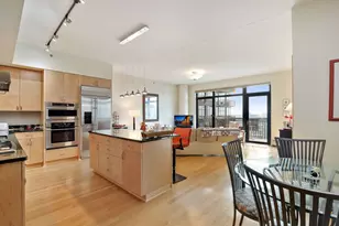 1120 S 2nd St, Minneapolis, MN 55415 - Photo 1